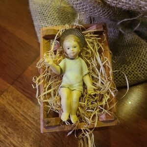 Vintage Baby Jesus Nativity Piece Wooden Cradle